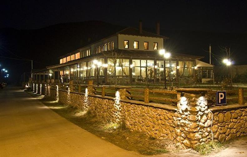 Hotel Kapsalis Véria Extérieur photo